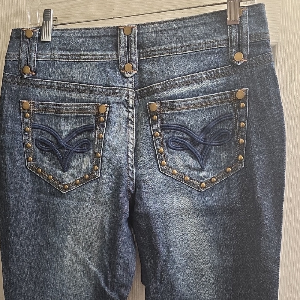 NEW Z Co Dark Blue Boot Cut Jeans with Embroidered Studded Back Pockets Size 10
